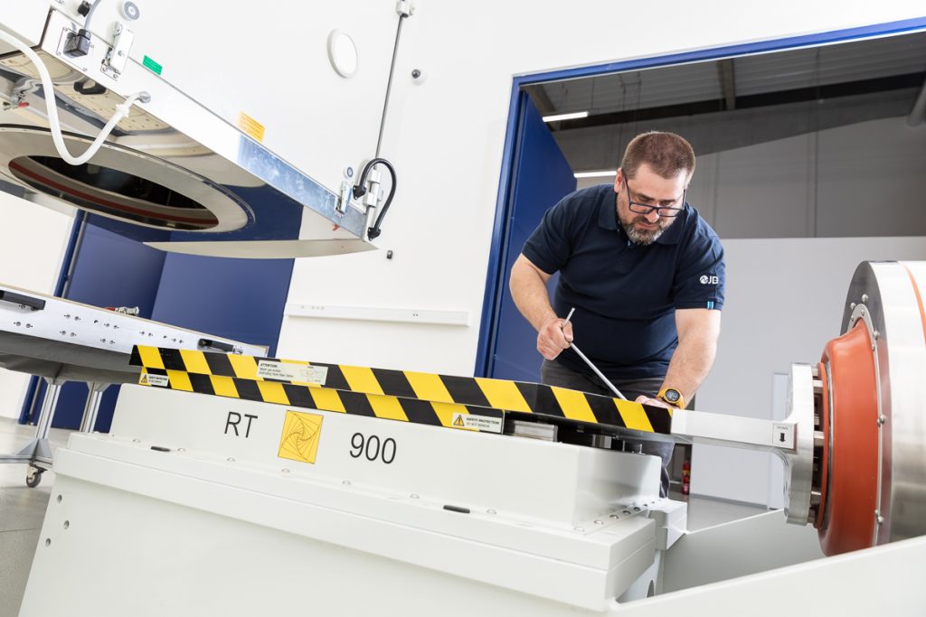 Vibrační zkoušky kluzný stůl RT Centrotecnica