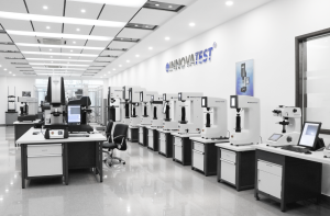 Innovatest tvrdoměry showroom